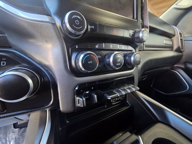 2021 Dodge Ram Bighorn Hemi for sale in Oslo Norway