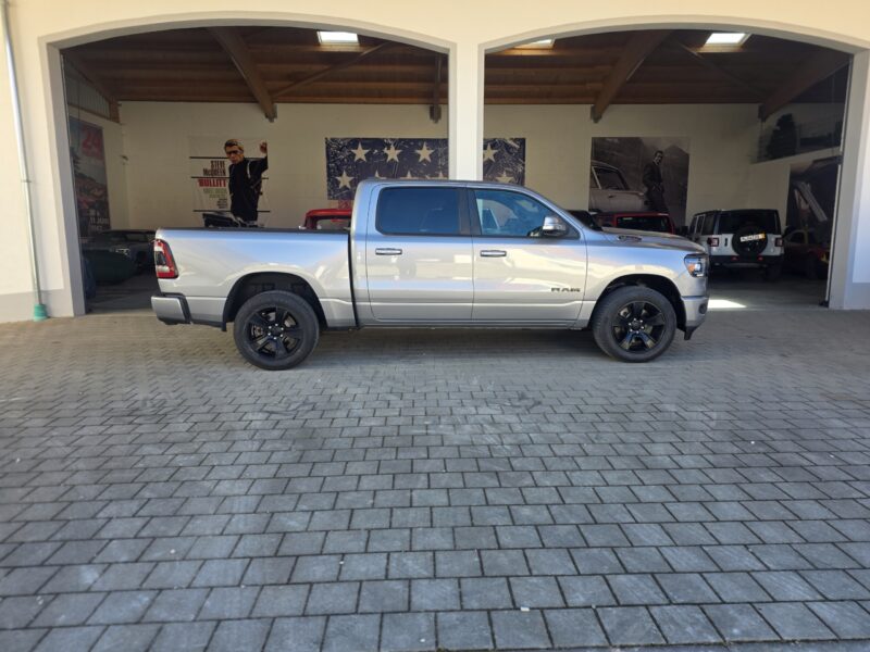 2021 Dodge Ram Bighorn Hemi zu verkaufen Stuttgart
