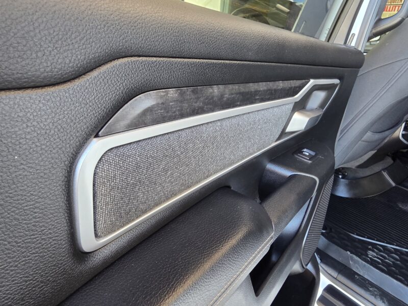 Gebraucht Dodge Ram Bighorn V6 3.6 zu verkaufen Hamburg-Nord Gebraucht Dodge Ram Bighorn V6 3.6 zu verkaufen Hamburg-Nord