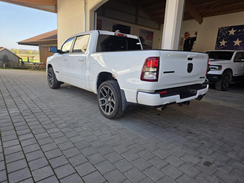 Gebraucht Dodge Ram Bighorn V6 3.6 zu verkaufen Kiel Gebraucht Dodge Ram Bighorn V6 3.6 zu verkaufen Kiel