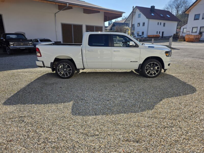 Gebraucht Dodge Ram Bighorn V6 3.6 zu verkaufen Lugano Gebraucht Dodge Ram Bighorn V6 3.6 zu verkaufen Lugano