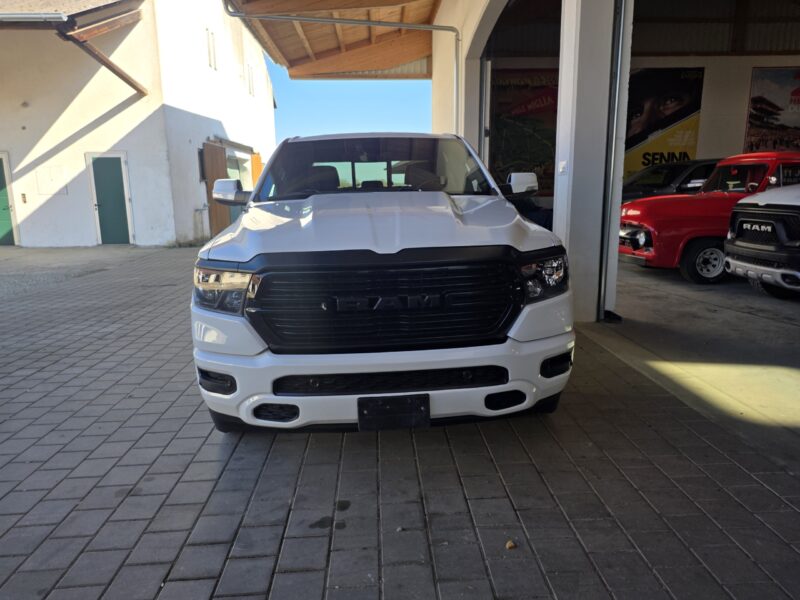 Gebraucht Dodge Ram Bighorn V6 3.6 zu verkaufen leipzig Gebraucht Dodge Ram Bighorn V6 3.6 zu verkaufen leipzig