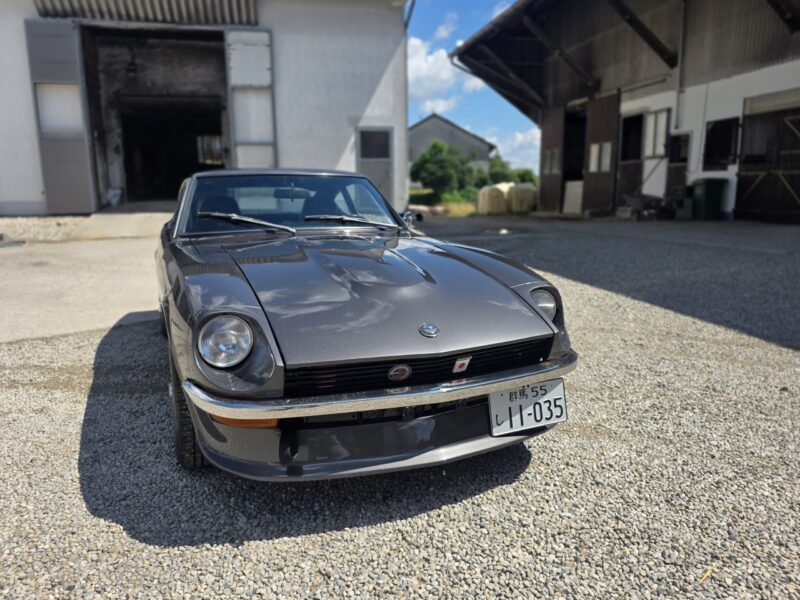 datsun-240z-engine-bay-restored.jpg datsun 240z engine bay restored