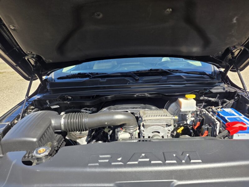 Detail der Fondkabine im Dodge Ram 1500 Limited Gen 5 Crew Cab