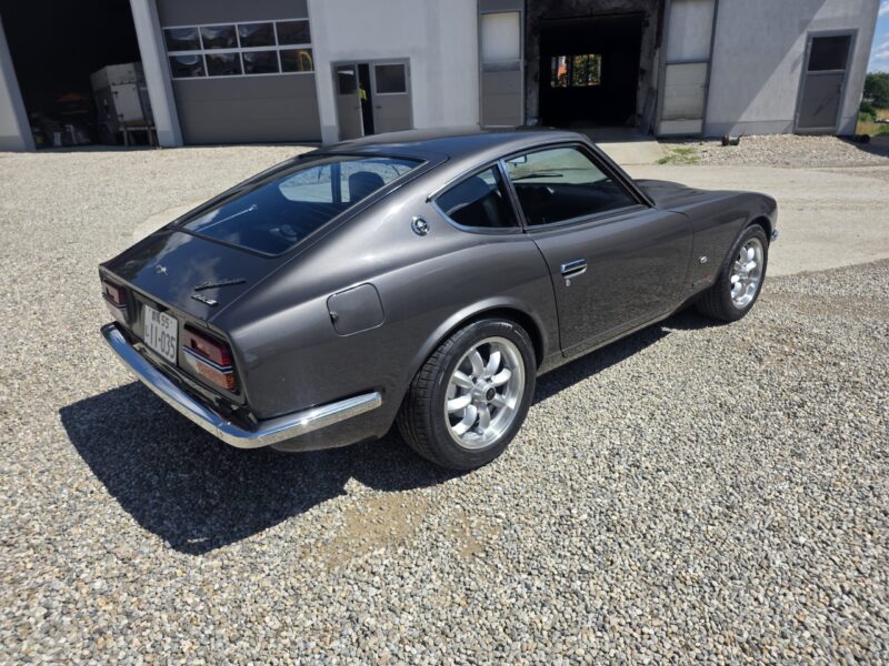 1973 datsun 240z restored front end 1973 datsun 240z restored front end