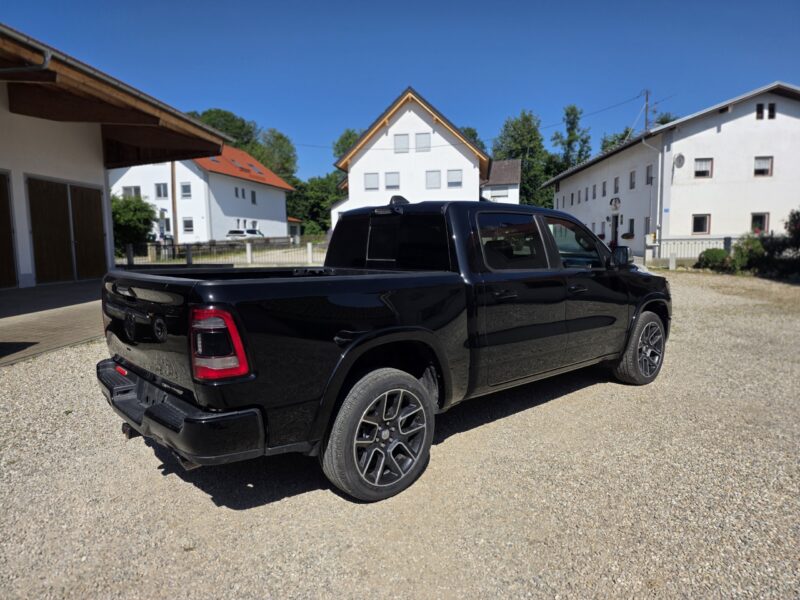 dodge-ram-1500-limited-gen5-schwarz-29-innenraum-fahrersitz